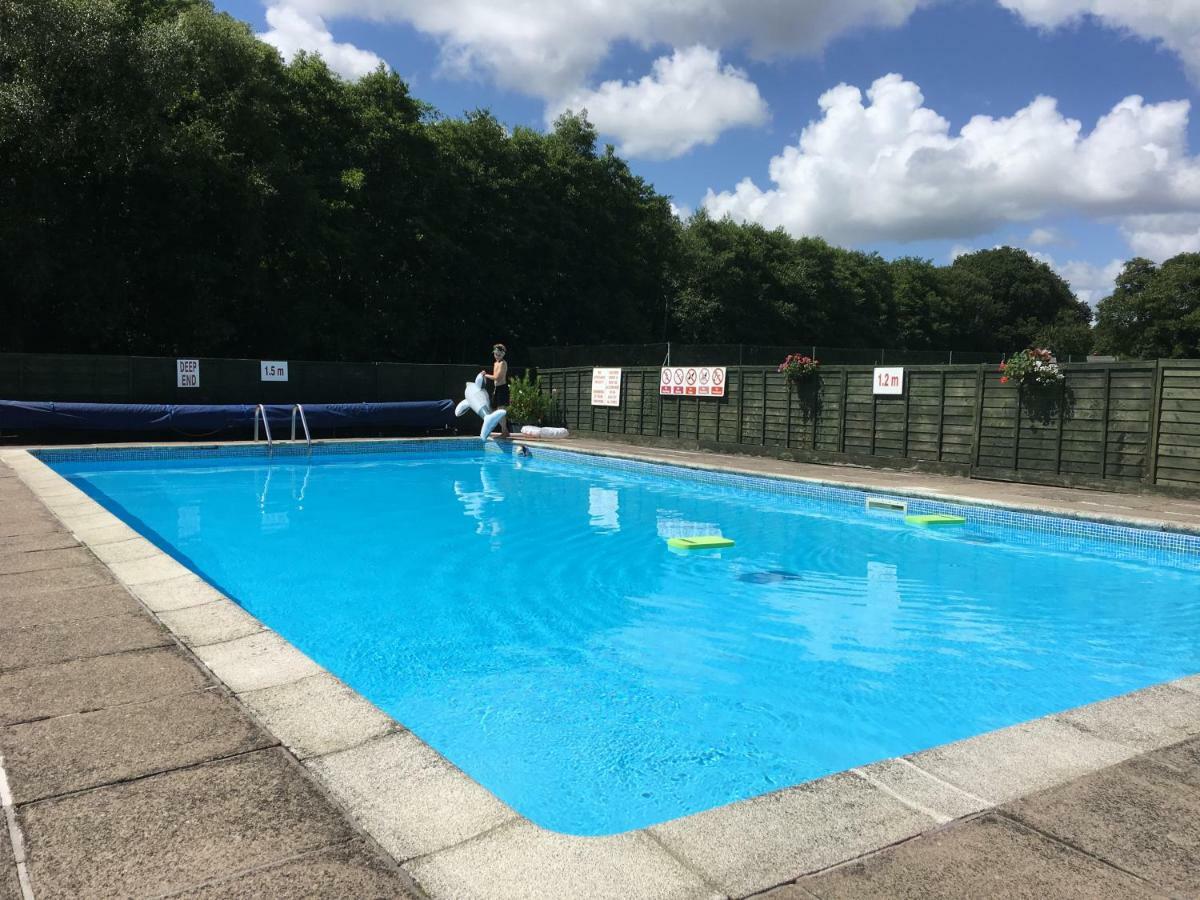 20 Notter Bungalow Saltash Bagian luar foto